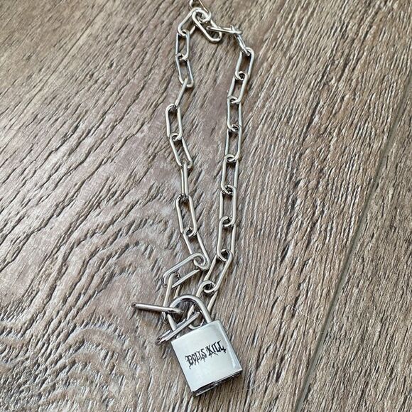 Dolls Kill Logo Padlock & Chain Choker Chunky Silver Tone  Necklace w Key - Picture 1 of 4